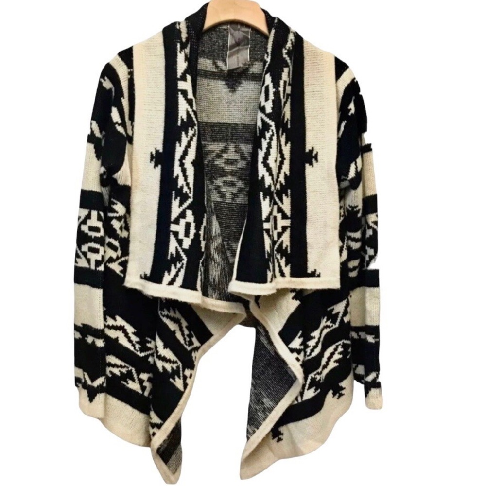 Moon Collection Drape Cardigan Chunky Sweater Southwestern‎ Aztec Size Large